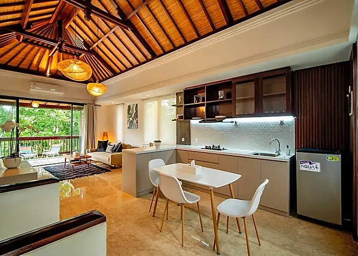 Hotel Avana Jimbaran By Fays Hospitality